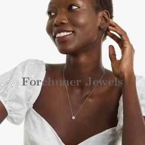 Stylish Diamond Necklace